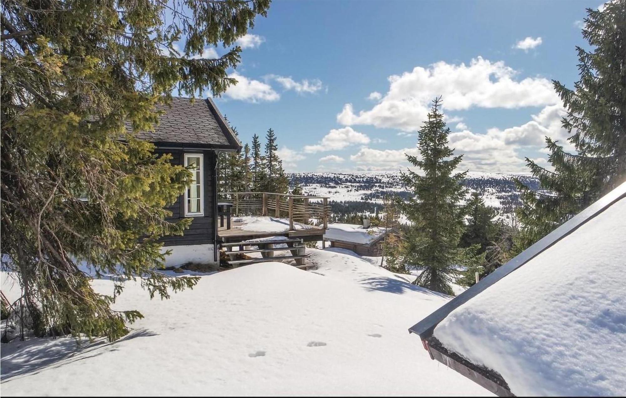 Amazing Home In Sjusjoen With Kitchen Exterior photo